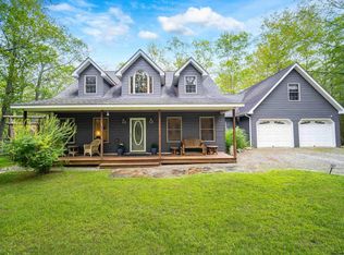 218 Mountain Rd, Stanfordville, NY 12581