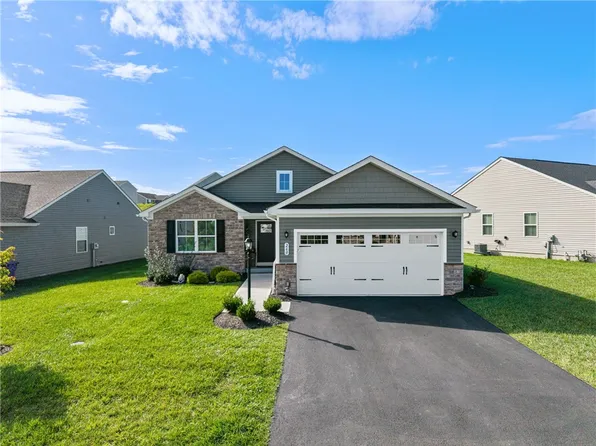 260 Arden Dr, Harmony, PA 16037