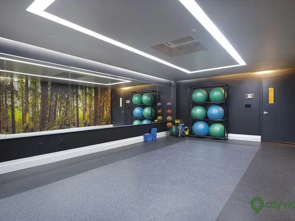 140 Hope Street image 9 of 14