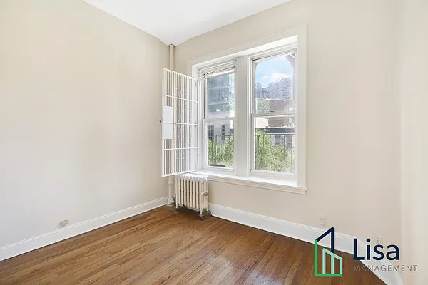 Rented by Lisa Management Inc | media 4