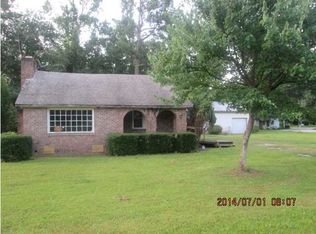 1055 Old Wiggins Rd, Holly Hill, SC 29059