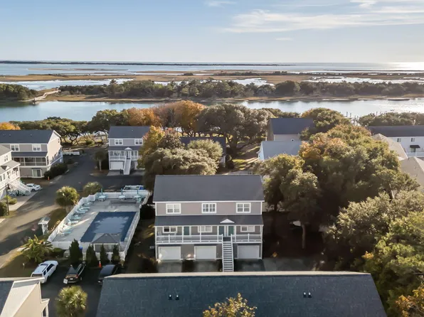 2511 Front Street, Beaufort, NC 28516