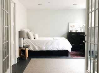 127 4th Pl APT 1B, Brooklyn, NY