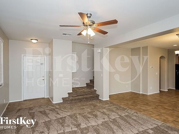 3rd image of 5621 N Lookout Crest St