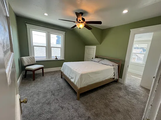 392 E Arrow Hwy — Photo 7