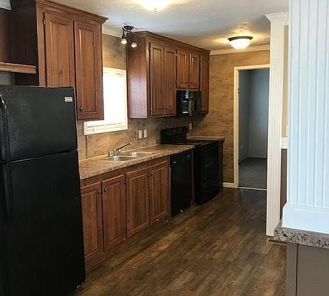 5th image of 5595 Highway 90 E #36
