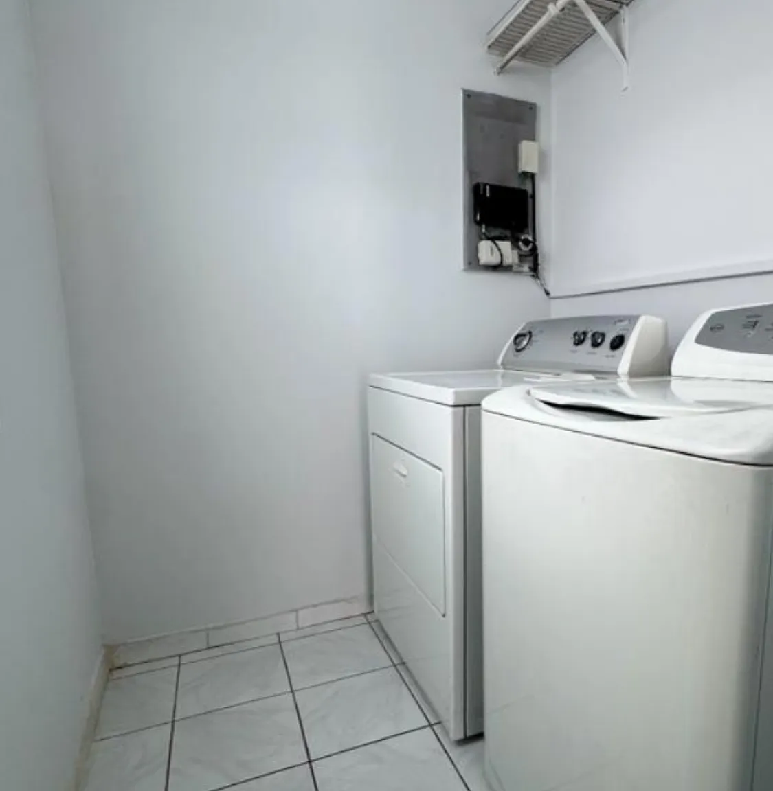 2 bed, 1200 sqft, $2,500 — Photo 2