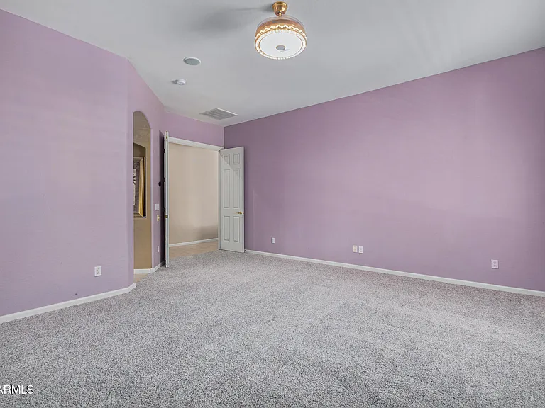 1687 E Carob Dr — Photo 11