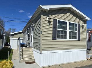 43 Coke Ave #83, Avenel, NJ 07001