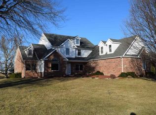 1970 Northampton Dr, Kokomo, IN 46902