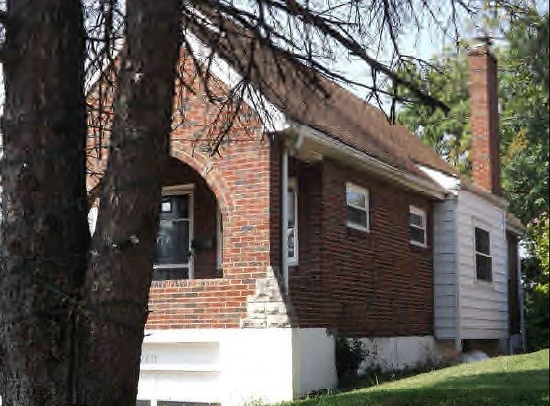 2nd image of 2811 Rosebud Dr