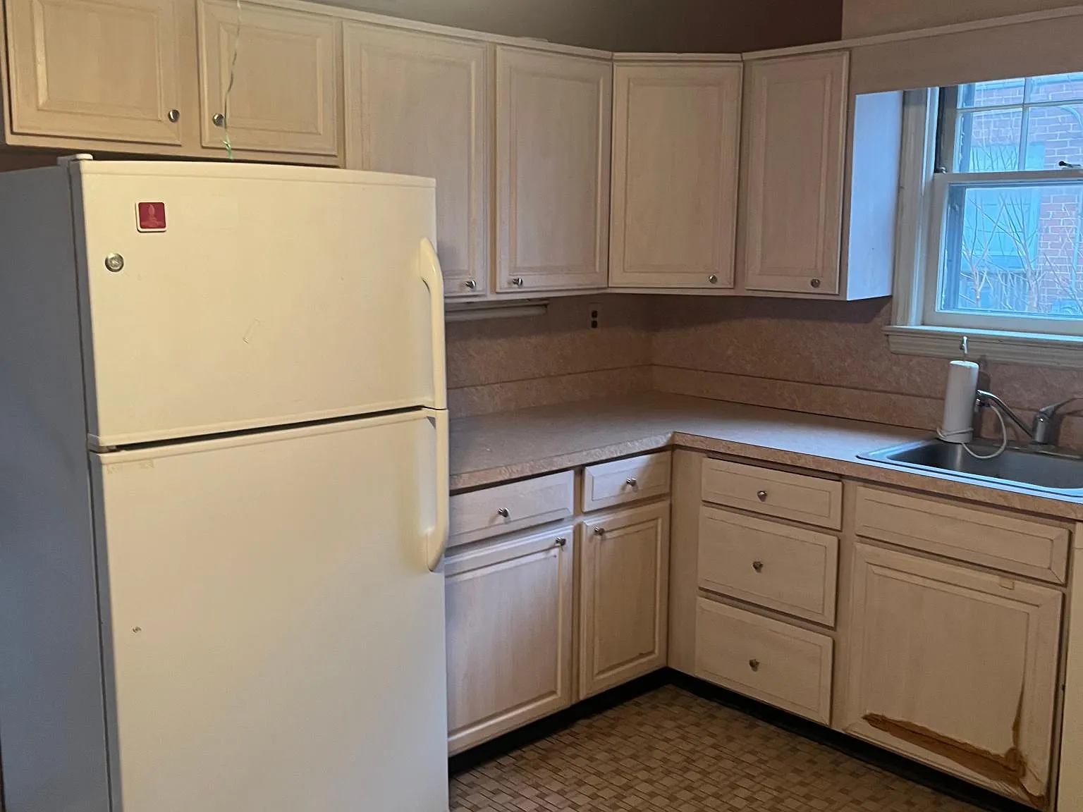 4 bed, 1500 sqft, $4,000 — Photo 4