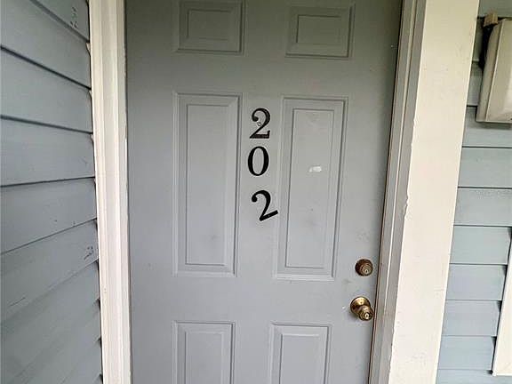4th image of 5038 TERRACE PALMS CIRCLE #202