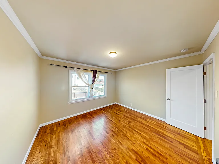 170 Arch St — Photo 22