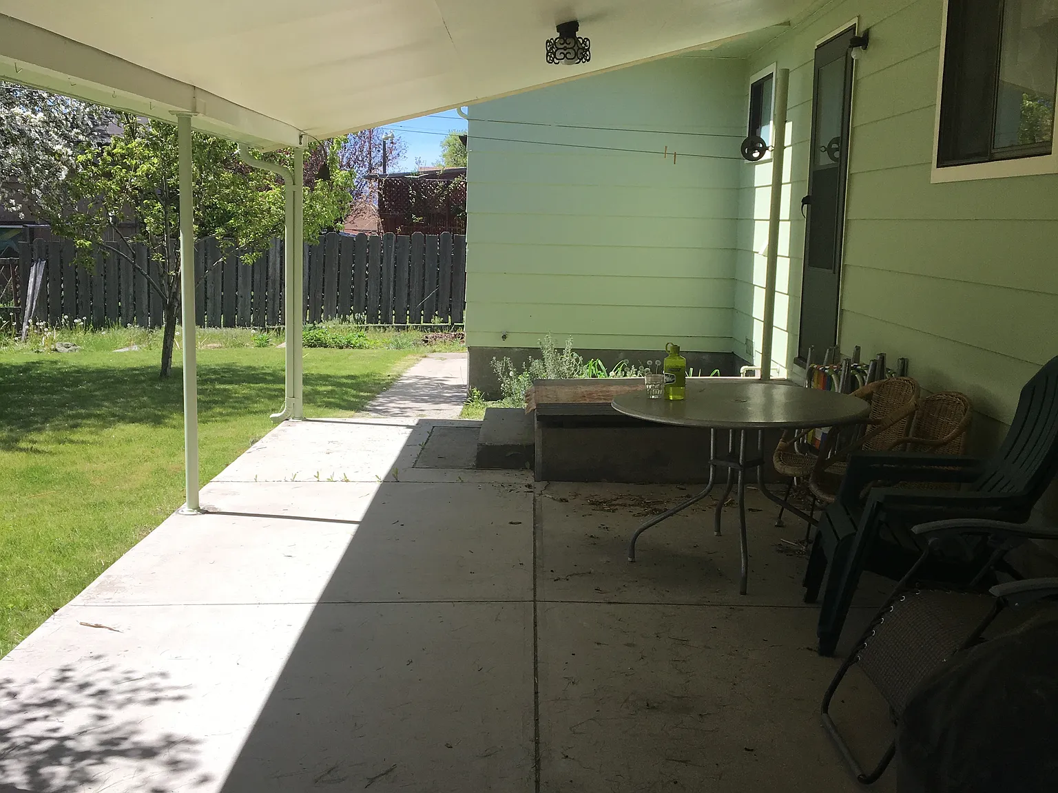 3 bed, 1750 sqft, $1,750 — Photo 2