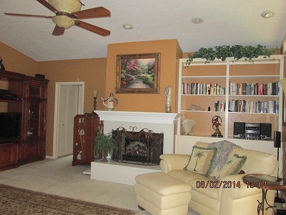 5th image of 408 Twisting Pine Cir
