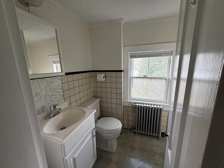 36 Jefferson St — Photo 9