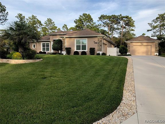 3rd image of 4038 W Alamo Dr
