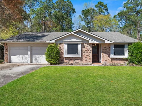 208 N Queens Dr, Slidell, LA 70458