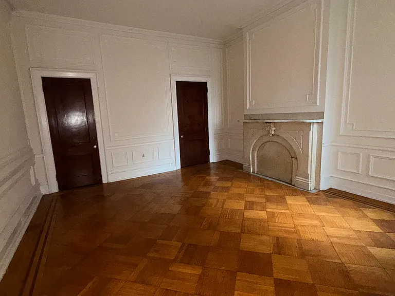 2035 Walnut St #2F — Photo 6