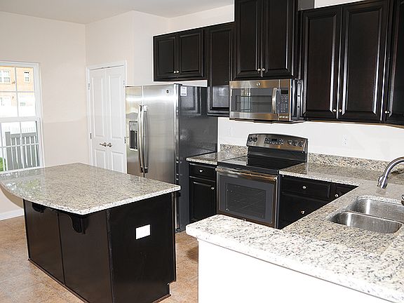 3rd image of 11306 Sadler Walk Ln