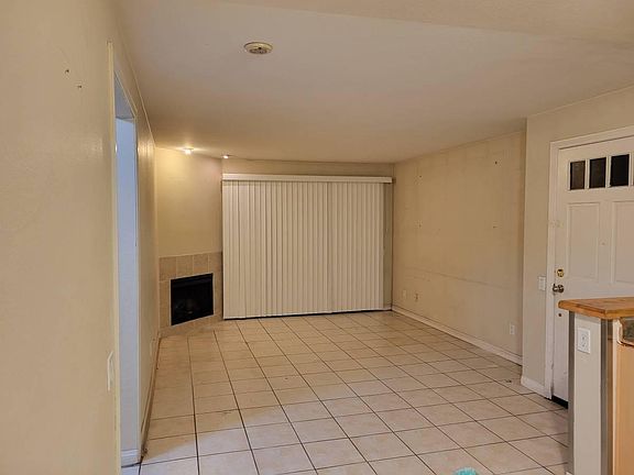 3rd image of 3580 Sunset Ln Unit 117