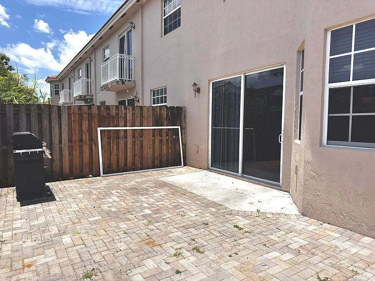 7905 SW 120th Ave — Photo 20
