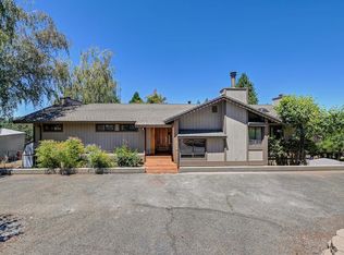2890 Crystal Springs Rd, Camino, CA 95709