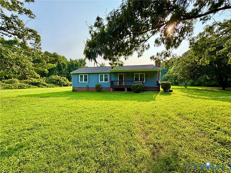 12508 Lewis Rd — Photo 2