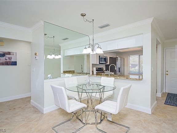 5th image of 11220 Caravel Cir APT 110