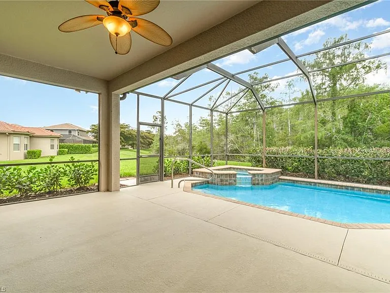 13585 Troia Dr — Photo 31