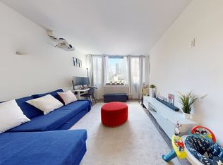 40 River Rd APT 12A, New York, NY 10044