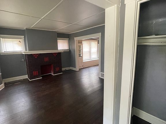 3rd image of 1034 E 141st St #2