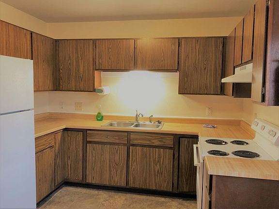 4th image of 1826 S 4th St W APT A