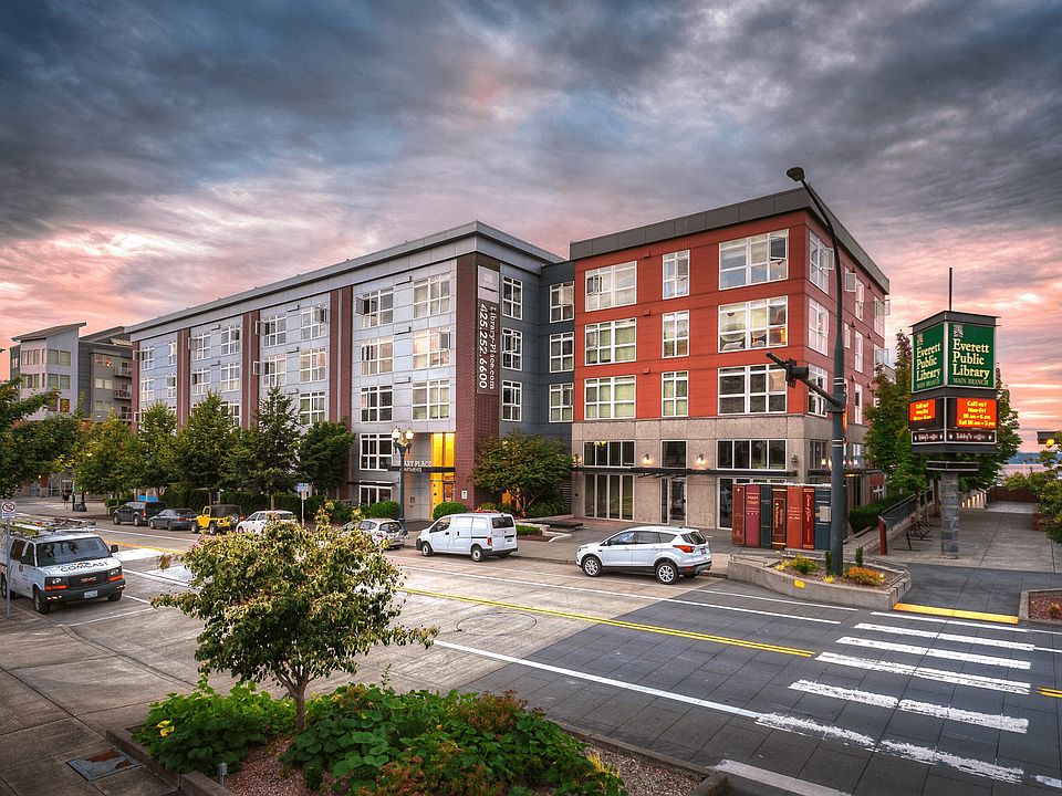 1st image of 2720 Hoyt Ave APT 429