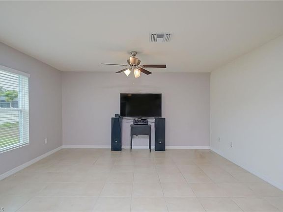4th image of 3314 NE 8th PL
