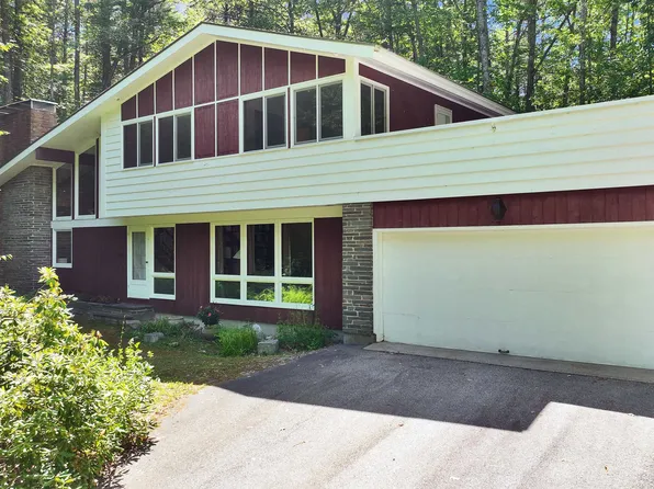 276 Old Street Road, Peterborough, NH 03458