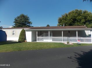 1116 Cottonwood Dr, Altoona, PA