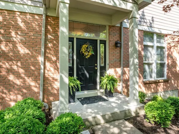 52 Stonehaven Dr, North Bend, OH 45052