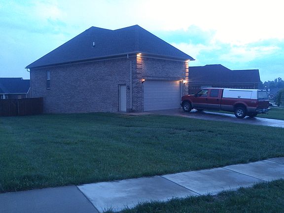 5th image of 603 Meadowcrest Dr
