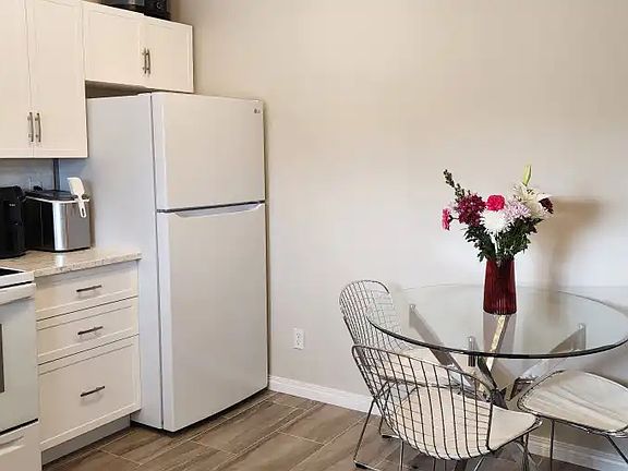 3rd image of 5034 49th St #4