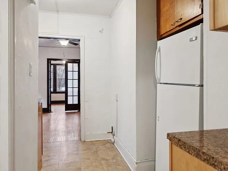 1712 Grand Ave — Photo 22