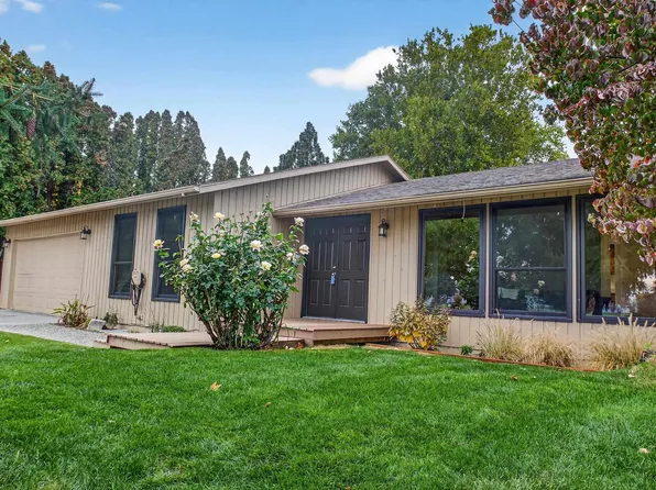 562 Fuller St, Richland, WA 99354