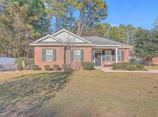 600 Azalea Dr, Walterboro, SC 29488