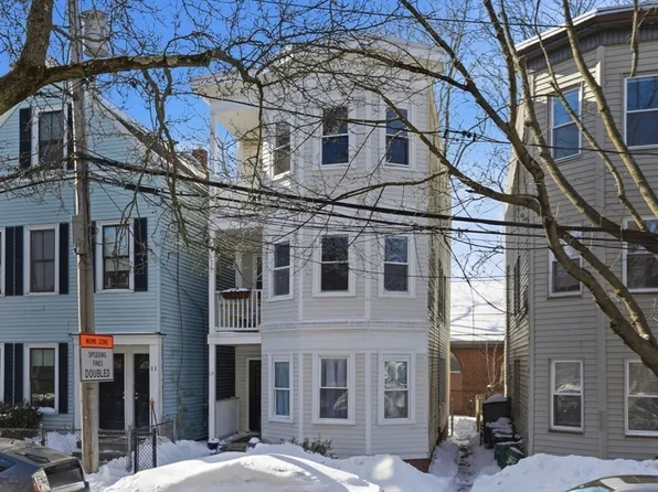 13 Howard St #1, Cambridge, MA 02139