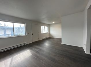 624 W Cedar St APT 12, Shelton, WA 98584