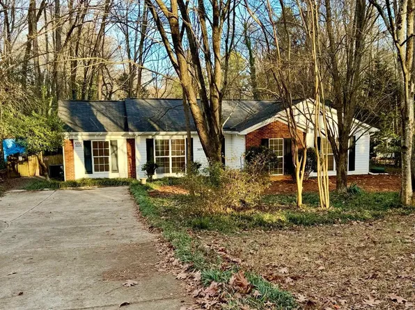 3823 Wonderland Dr, Matthews, NC 28104