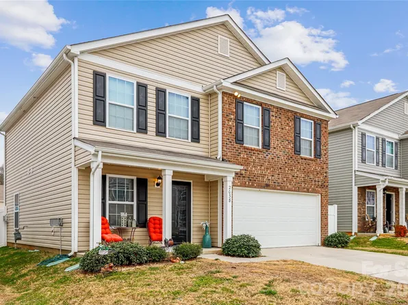 2038 Pippen Ave, Charlotte, NC 28215