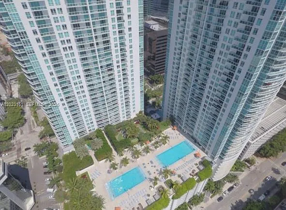 Building Photo - 950 Brickell Bay Dr #1701