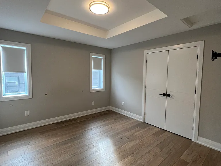 425 Ravenhill Ave #1 — Photo 5